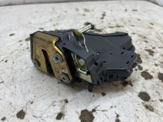 bontott TOYOTA AVENSIS T25 Jobb hátsó Ajtózár