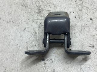 bontott TOYOTA AVENSIS T25 Jobb hátsó Alsó Zsanér