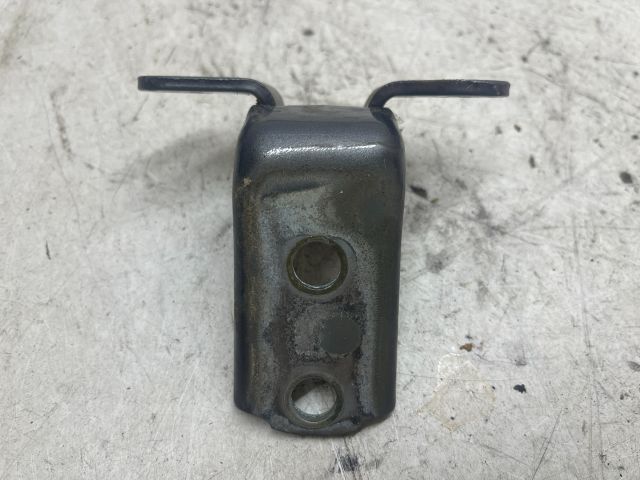 bontott TOYOTA AVENSIS T25 Jobb hátsó Alsó Zsanér