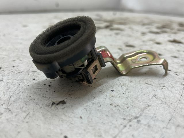 bontott TOYOTA AVENSIS T25 Jobb hátsó Hangszóró