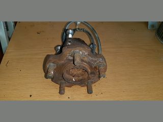 bontott TOYOTA AVENSIS T25 Jobb hátsó Kerékagy