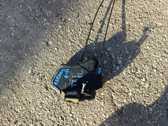 bontott TOYOTA AVENSIS T25 Jobb hátsó Központizár Motor