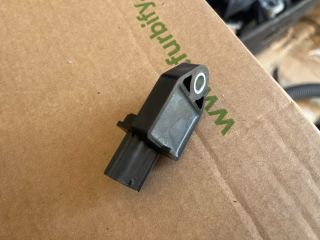 bontott TOYOTA AVENSIS T25 Jobb hátsó Oldal Ütközés Érzékelő