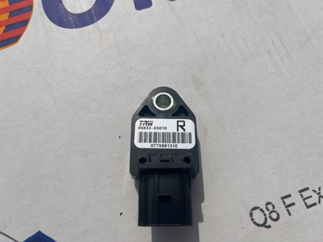 bontott TOYOTA AVENSIS T25 Jobb hátsó Oldal Ütközés Érzékelő