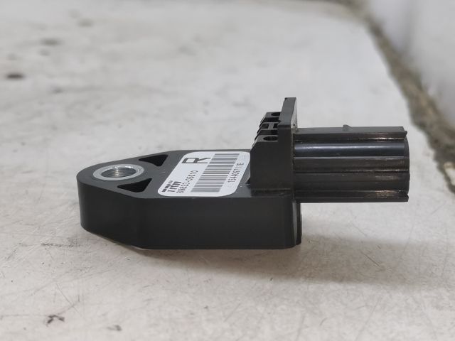 bontott TOYOTA AVENSIS T25 Jobb hátsó Oldal Ütközés Érzékelő