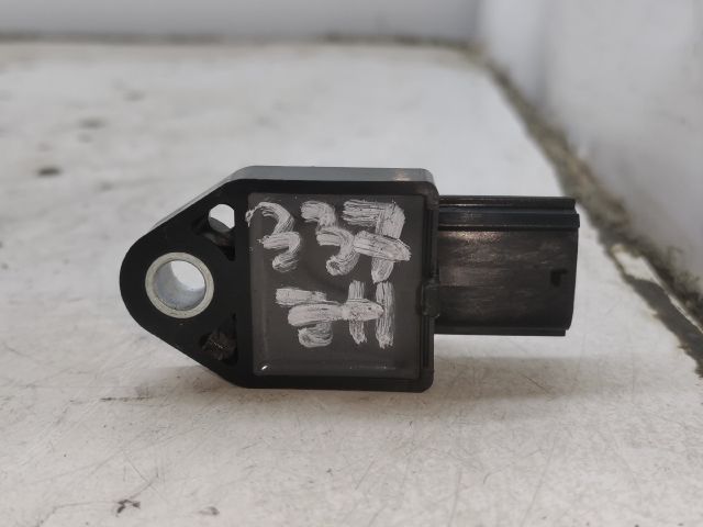 bontott TOYOTA AVENSIS T25 Jobb hátsó Oldal Ütközés Érzékelő