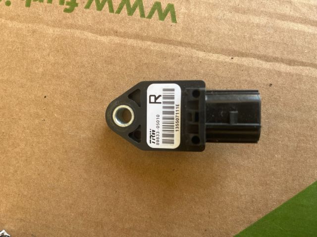 bontott TOYOTA AVENSIS T25 Jobb hátsó Oldal Ütközés Érzékelő