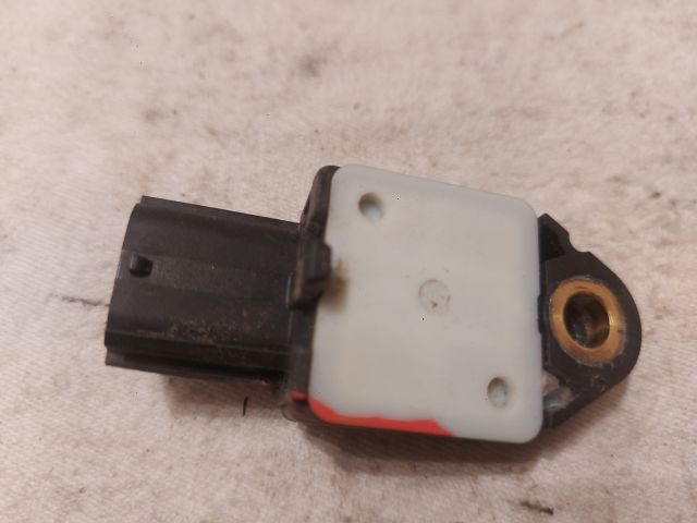 bontott TOYOTA AVENSIS T25 Jobb hátsó Oldal Ütközés Érzékelő