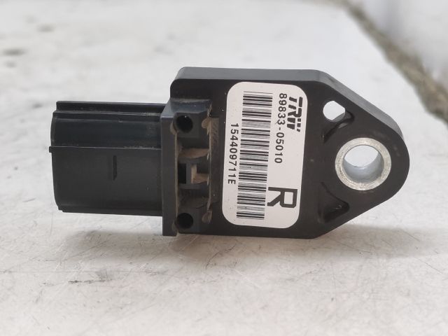 bontott TOYOTA AVENSIS T25 Jobb hátsó Oldal Ütközés Érzékelő