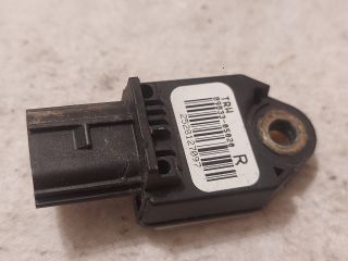 bontott TOYOTA AVENSIS T25 Jobb hátsó Oldal Ütközés Érzékelő