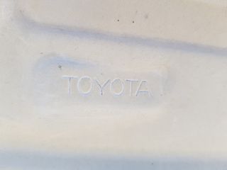 bontott TOYOTA AVENSIS T25 Jobb hátsó Sárvédő Felső