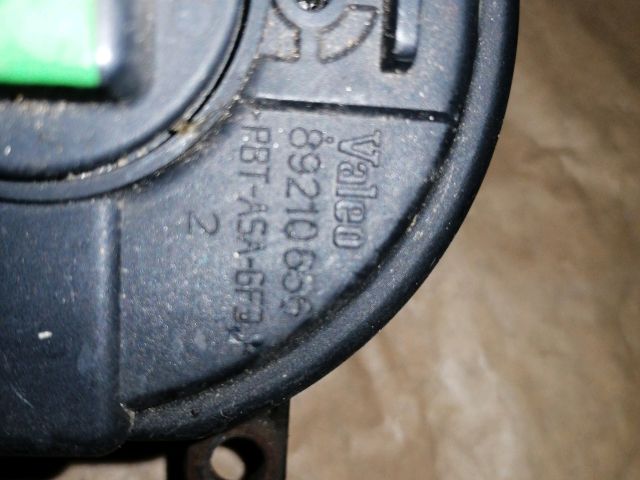 bontott TOYOTA AVENSIS T25 Jobb Ködfényszóró