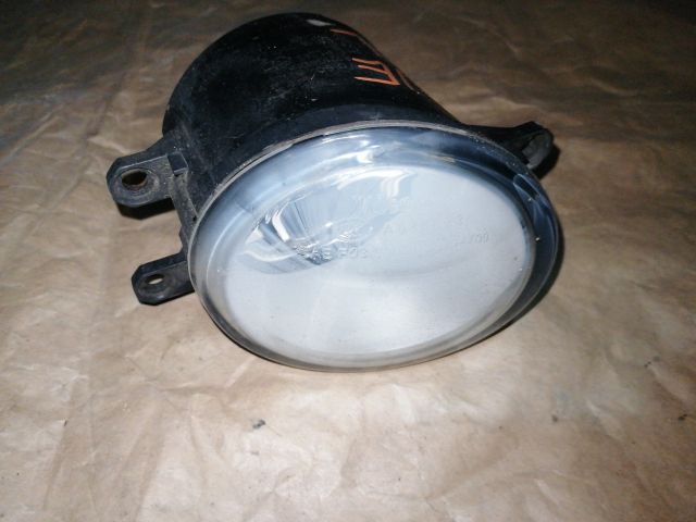 bontott TOYOTA AVENSIS T25 Jobb Ködfényszóró