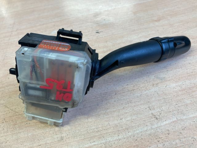 bontott TOYOTA AVENSIS T25 Jobb Kormánykapcsoló Ablaktörlő