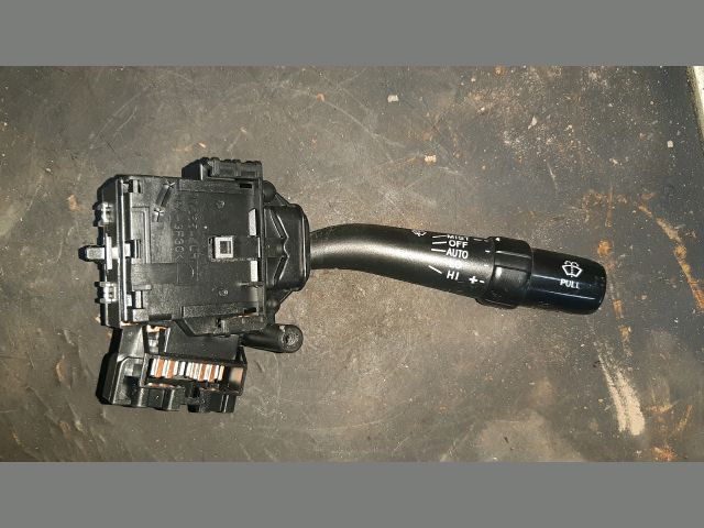 bontott TOYOTA AVENSIS T25 Jobb Kormánykapcsoló Ablaktörlő