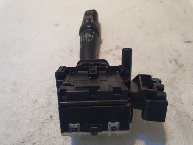 bontott TOYOTA AVENSIS T25 Jobb Kormánykapcsoló Ablaktörlő