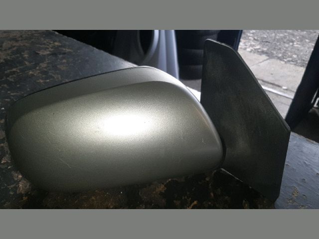 bontott TOYOTA AVENSIS T25 Jobb Visszapillantó Tükör (Elektromos)