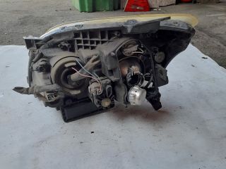 bontott TOYOTA AVENSIS T25 Jobb Xenon Fényszóró