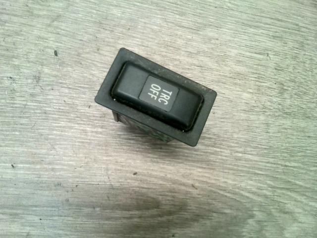 bontott TOYOTA AVENSIS T25 Kipörgésgátló Kapcsoló