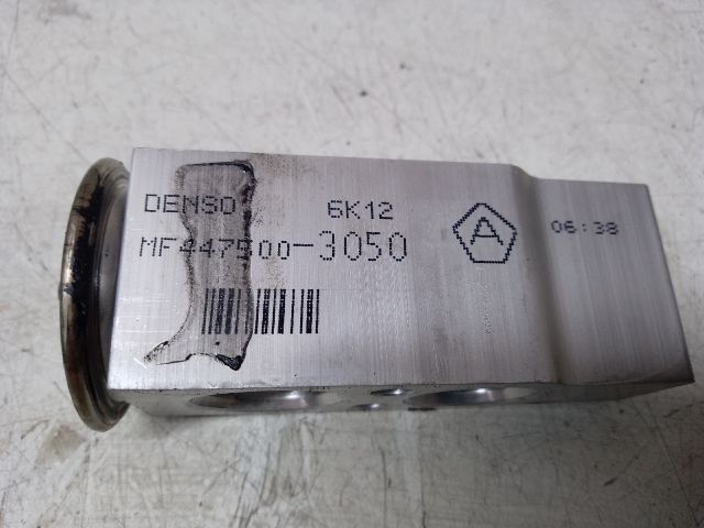 bontott TOYOTA AVENSIS T25 Klíma Tágulási Szelep