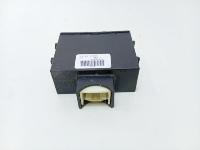 bontott TOYOTA AVENSIS T25 Komfort Elektronika