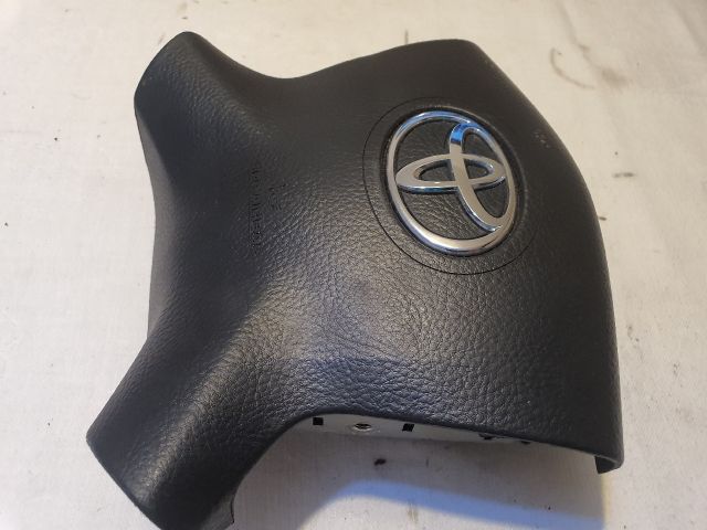 bontott TOYOTA AVENSIS T25 Kormánylégzsák
