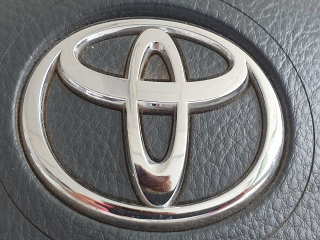 bontott TOYOTA AVENSIS T25 Kormánylégzsák