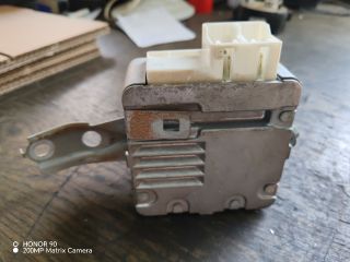 bontott TOYOTA AVENSIS T25 Kormánymű Elektronika