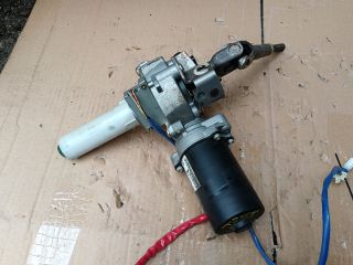 bontott TOYOTA AVENSIS T25 Kormányoszlop