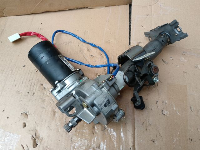 bontott TOYOTA AVENSIS T25 Kormányoszlop