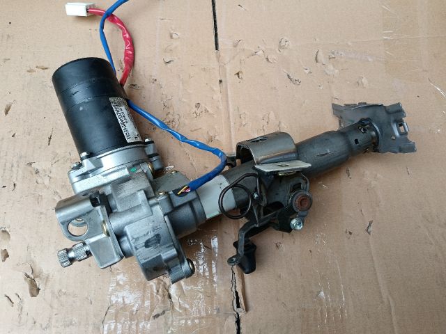 bontott TOYOTA AVENSIS T25 Kormányoszlop