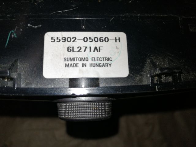 bontott TOYOTA AVENSIS T25 Középkonzol Vezérlő Panel