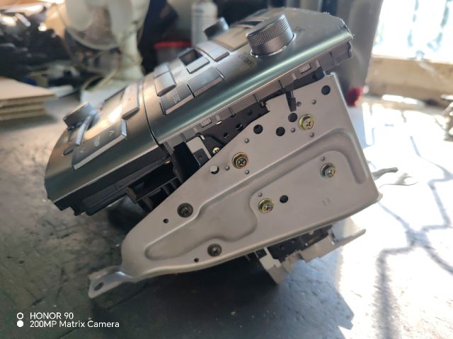 bontott TOYOTA AVENSIS T25 Középkonzol Vezérlő Panel