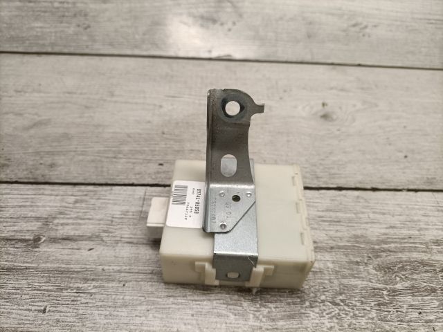 bontott TOYOTA AVENSIS T25 Központizár Elektronika