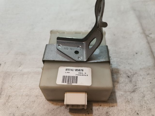 bontott TOYOTA AVENSIS T25 Központizár Elektronika