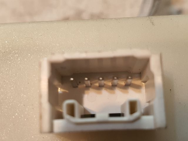 bontott TOYOTA AVENSIS T25 Központizár Elektronika