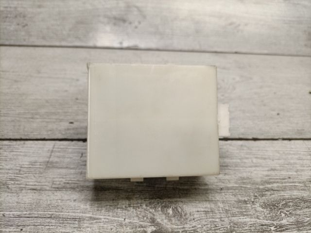 bontott TOYOTA AVENSIS T25 Központizár Elektronika