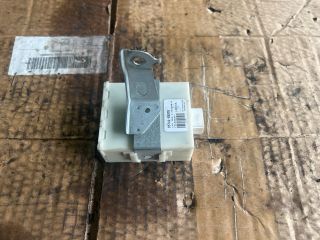 bontott TOYOTA AVENSIS T25 Központizár Elektronika