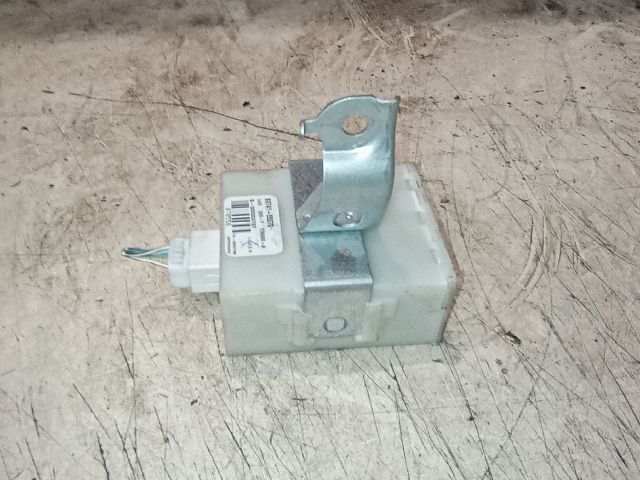 bontott TOYOTA AVENSIS T25 Központizár Elektronika