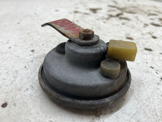 bontott TOYOTA AVENSIS T25 Kürt