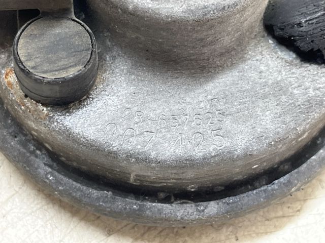 bontott TOYOTA AVENSIS T25 Kürt