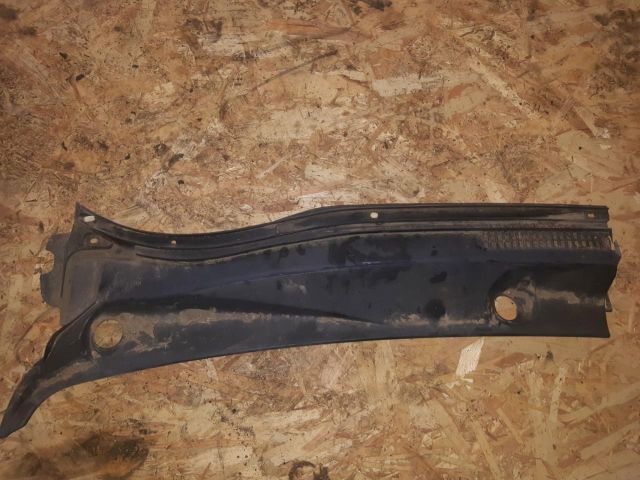 bontott TOYOTA AVENSIS T25 Levélrács