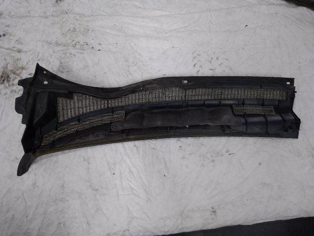 bontott TOYOTA AVENSIS T25 Levélrács