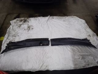 bontott TOYOTA AVENSIS T25 Levélrács