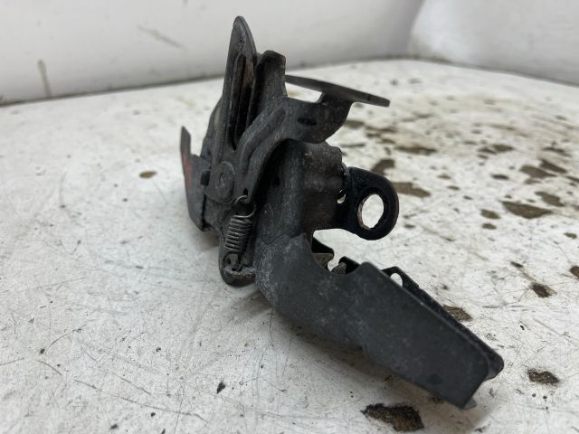 bontott TOYOTA AVENSIS T25 Motorháztető Zárszerkezet