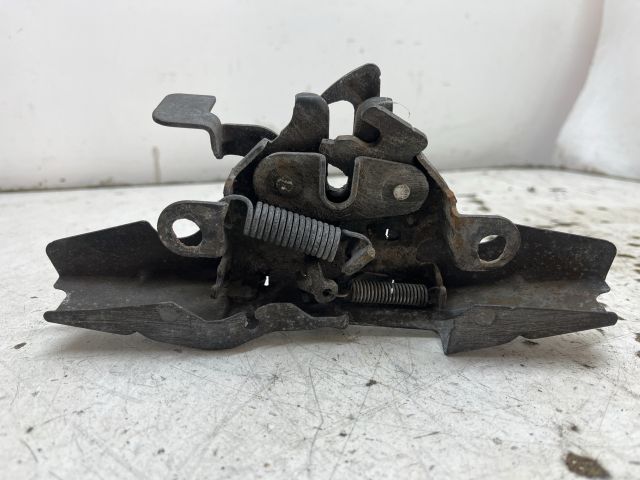 bontott TOYOTA AVENSIS T25 Motorháztető Zárszerkezet