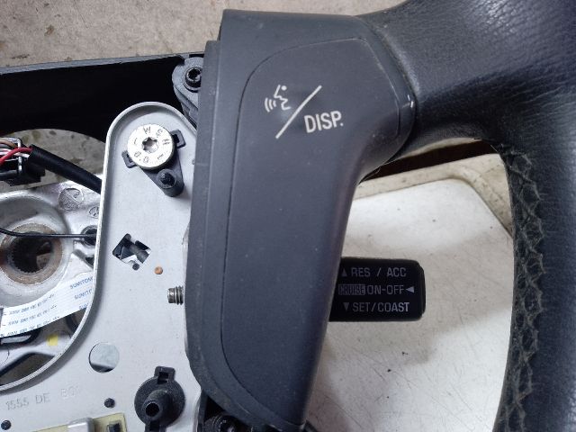 bontott TOYOTA AVENSIS T25 Multikormány