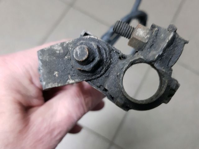 bontott TOYOTA AVENSIS T25 Negatív Kábel