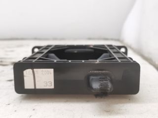 bontott TOYOTA AVENSIS T25 Pohártartó