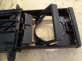 bontott TOYOTA AVENSIS T25 Pohártartó